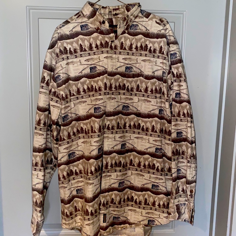 Button up. Worn maybe 5 times, Woolrich XL.